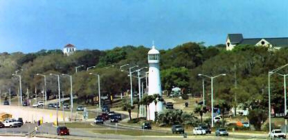 Biloxi Lighthouse & US 90