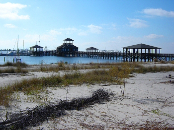 biloxi schooners pier & maritime and seafood industry meuseum